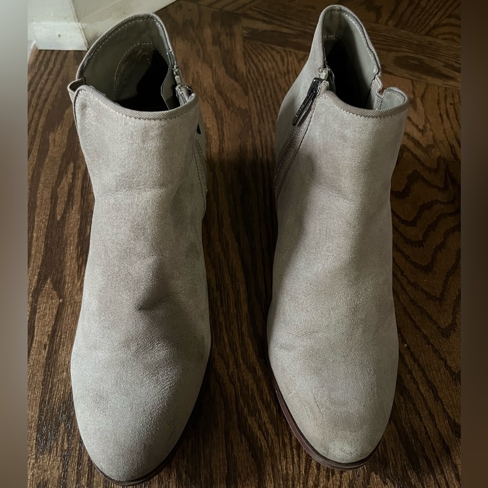 Cute Gray and Brown Boots